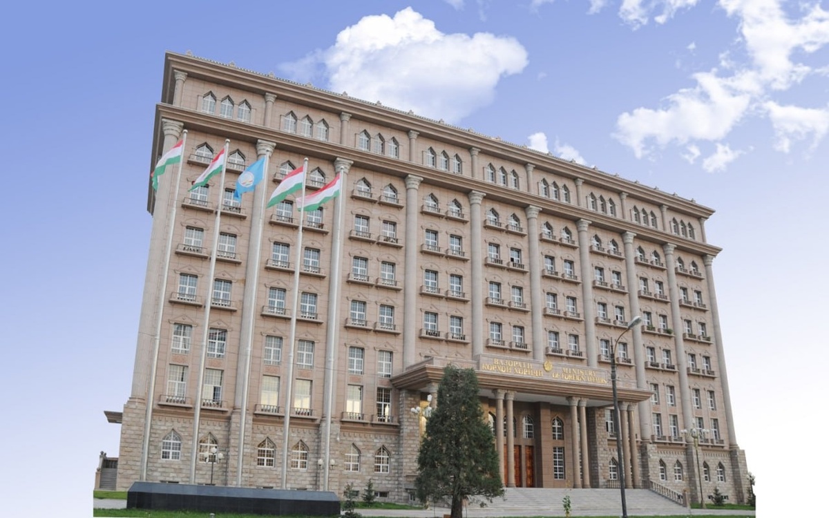 Таджикистан-опроверг-сообщения-о-переговорах-с-ОДКБ-по-границе-с-Афганистаном