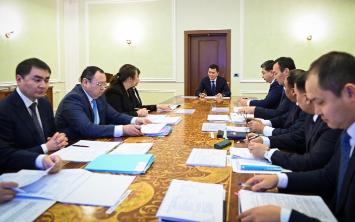 Ерлан-Карин-провел-совещание-по-усилению-безопасности-детей-в-Казахстане