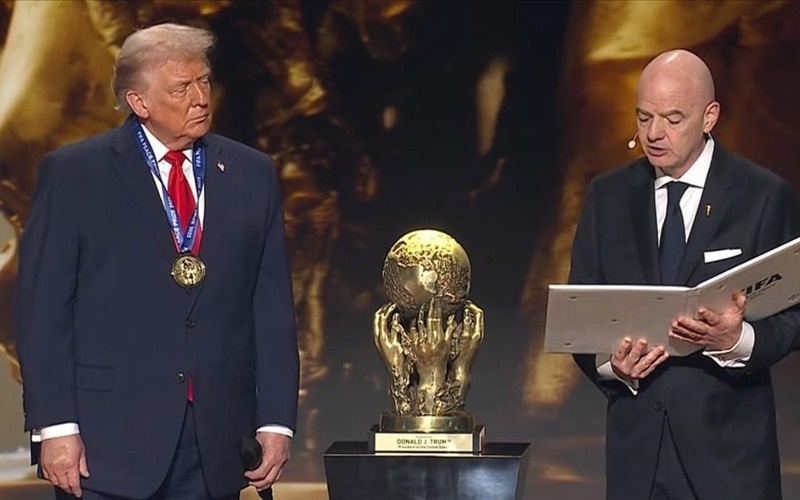 Трамп-стал-первым-лауреатом-«Премии-мира-ФИФА»