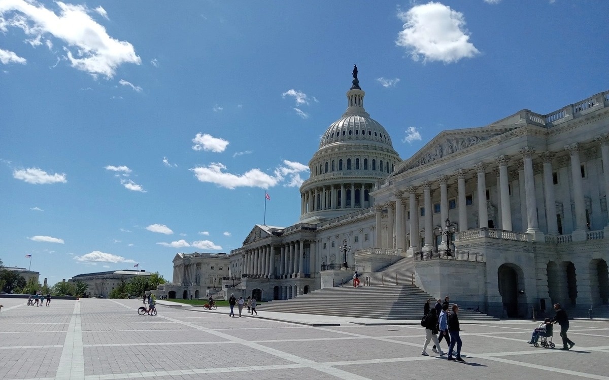 Конгресс-США-принял-рекордный-оборонный-бюджет