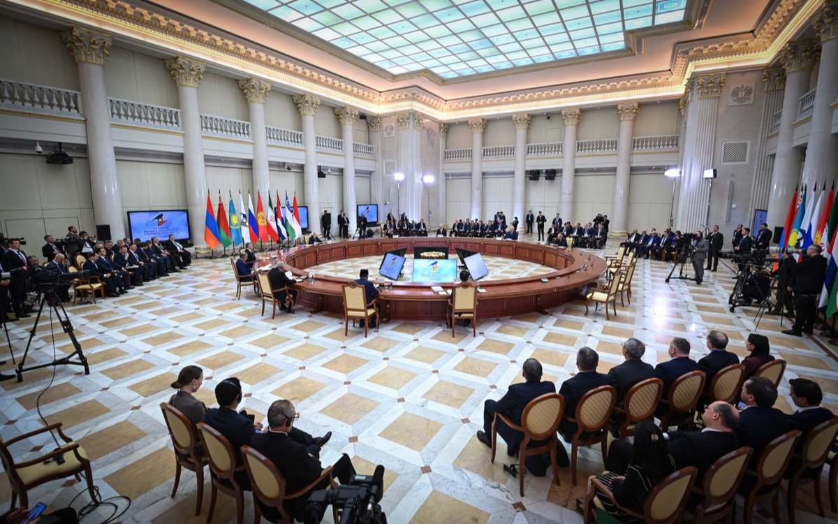 Президент-Казахстана-призвал-убрать-барьеры-во-взаимной-торговле-ЕАЭС