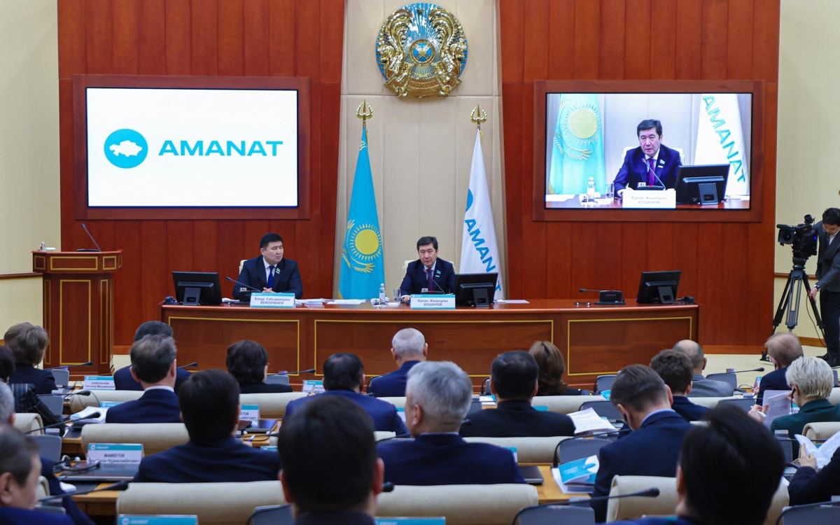 90%-инициативных-законов-в-Мажилисе-разработаны-депутатами-от-amanat
