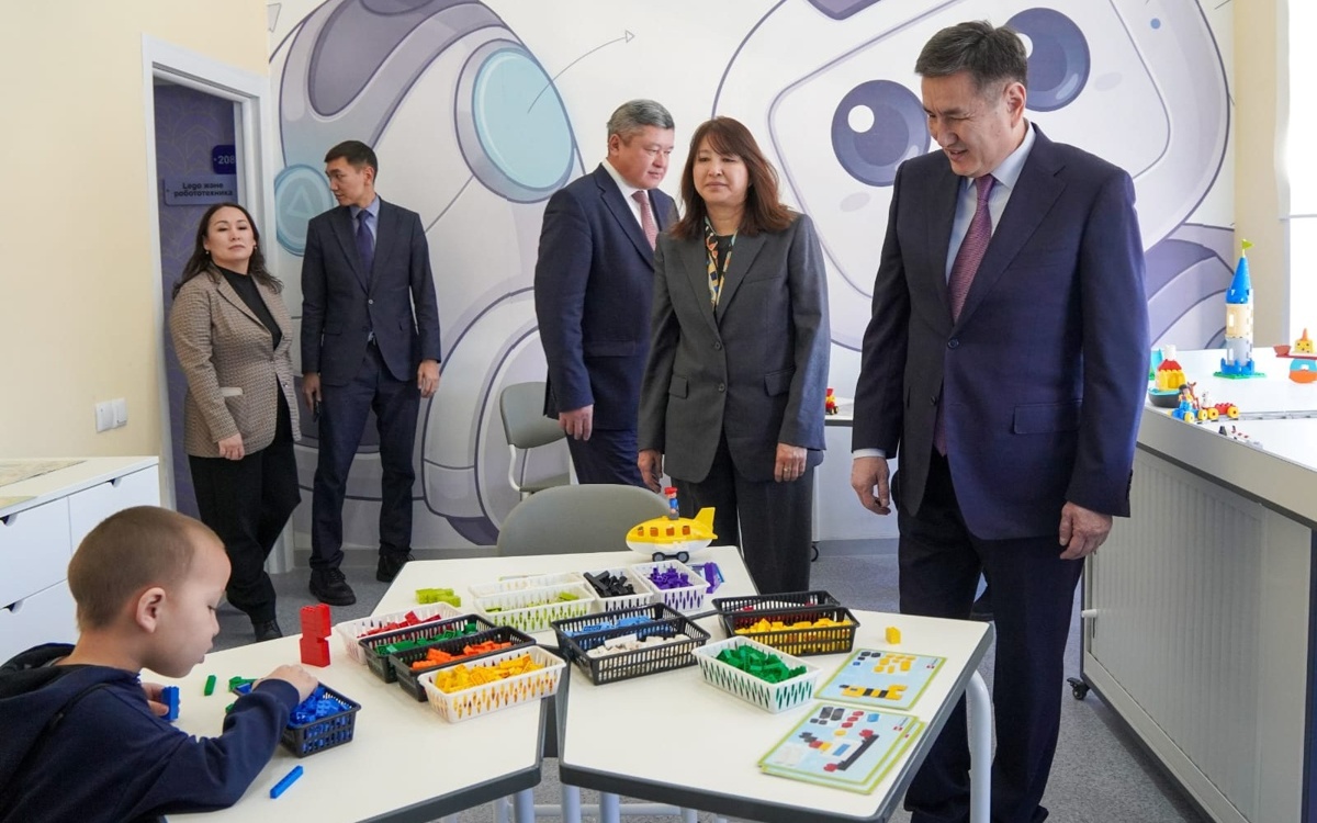 Еще-один-важный-объект-в-ВКО-—-в-Бозанбае-открыли-центр-для-особенных-детей