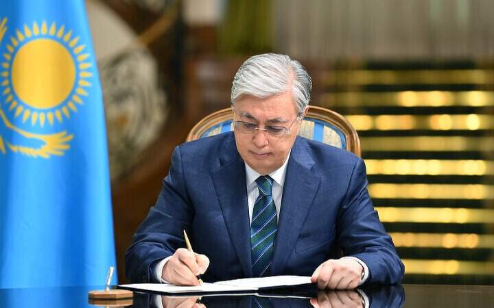 Закон-о-запрете-пропаганды-ЛГБТ-подписал-Касым-Жомарт-Токаев