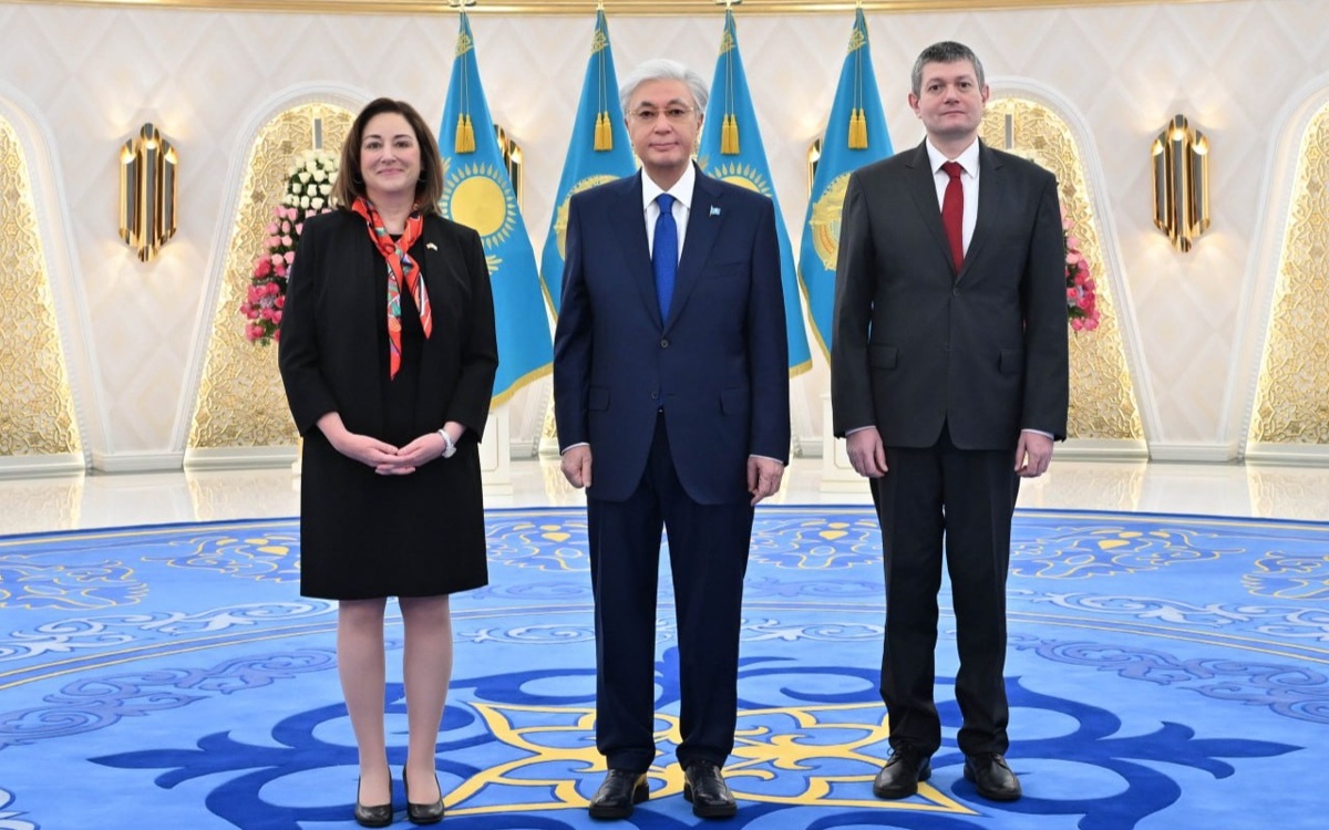 Касым-Жомарт-Токаев-принял-верительные-грамоты-послов-США-и-Болгарии
