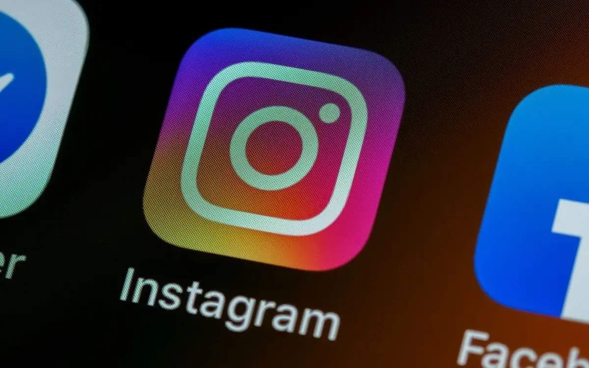 Хакеры-украли-данные-17,5-млн-пользователей-instagram