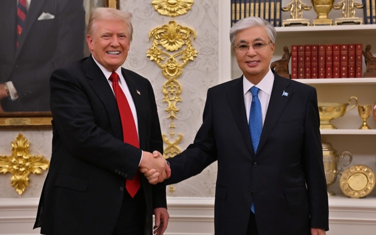 Трамп-пригласил-Токаева-и-Казахстан-в-Совет-мира