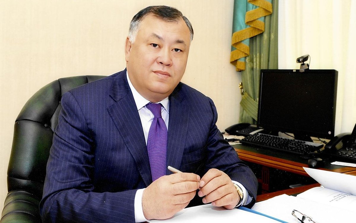 Человеческий-капитал-и-цифровизация-—-о-чем-говорят-на-панелях-Курултая