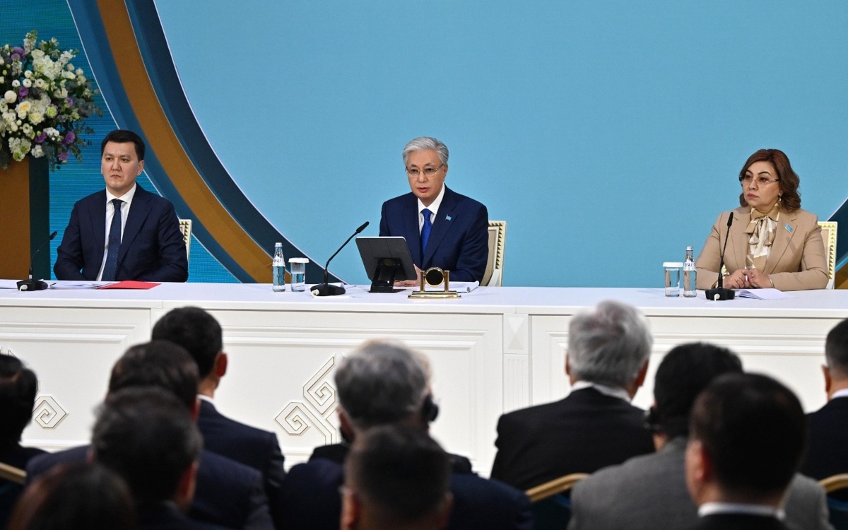 Токаев-предложил-ввести-норму-о-проведении-внеочередных-президентских-выборов