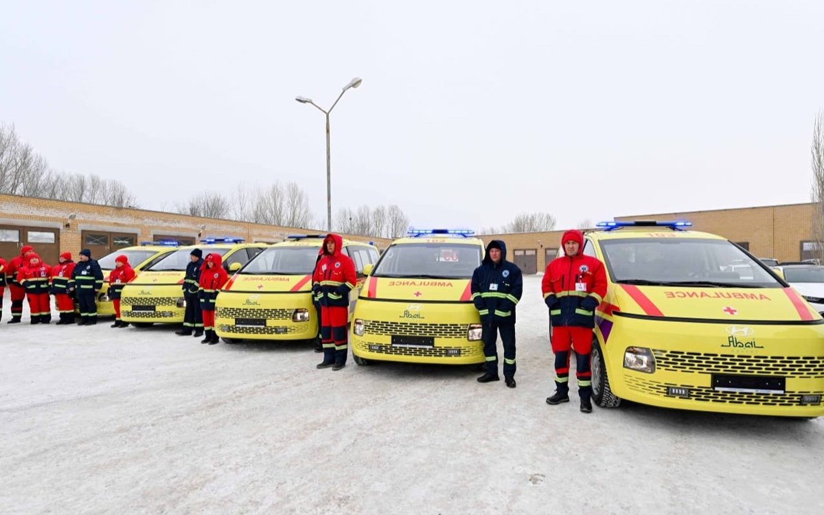 Автопарк-станции-скорой-помощи-Семея-пополнился-новыми-автомобилями