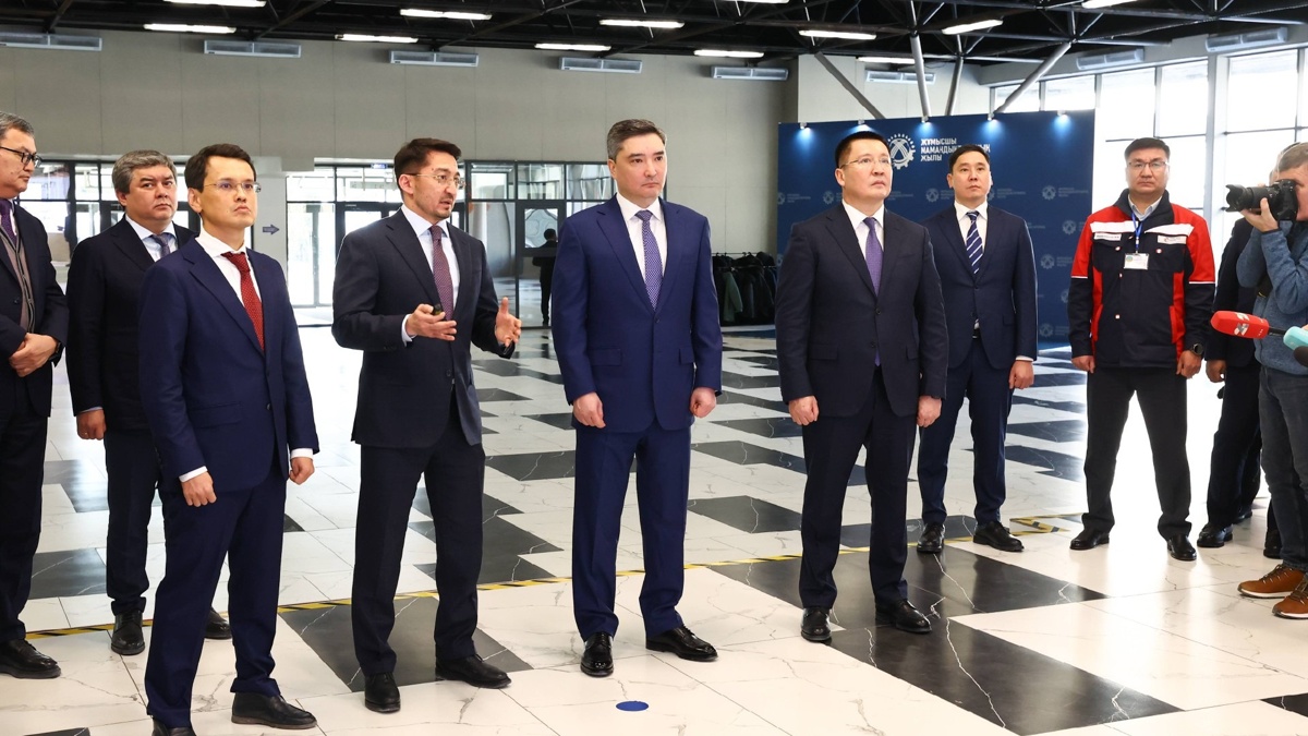 Я-сам-буду-лично-заниматься-этим-проектом-—-Олжас-Бектенов-о-«Долине-ЦОДов»