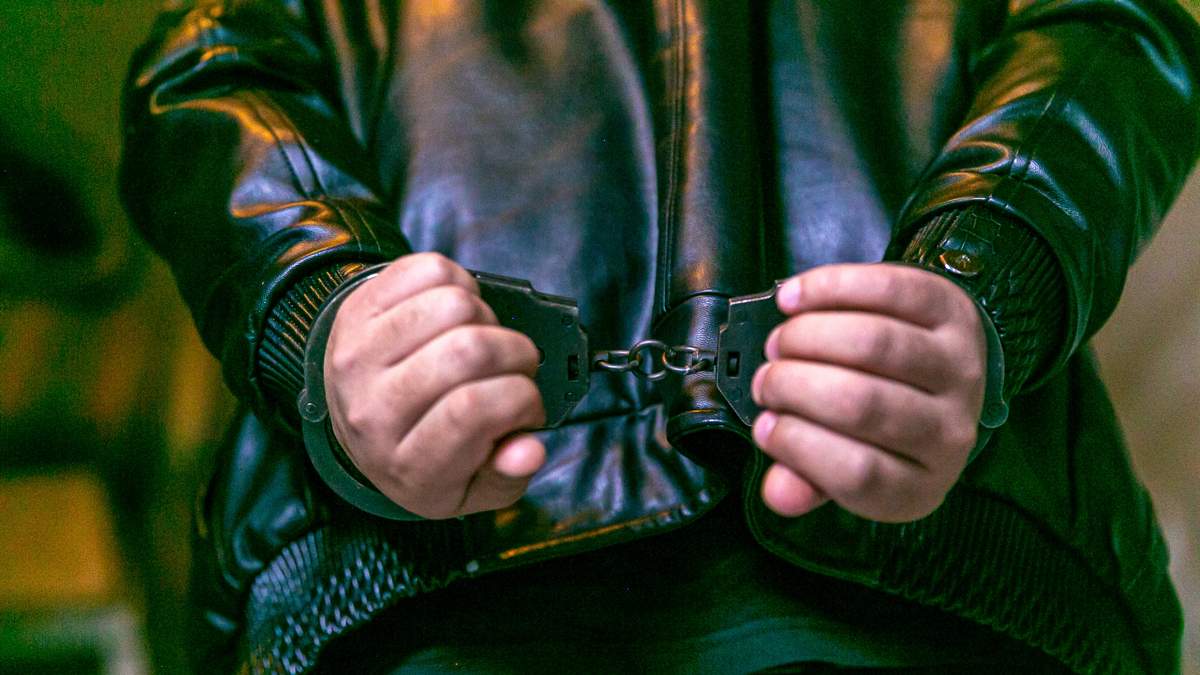 Четверых-жителей-Мангистау-задержали-с-крупной-партией-опия