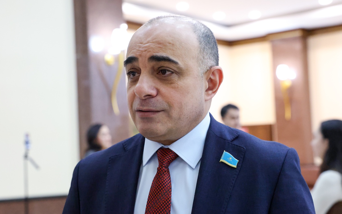 Четверть-выпускников-не-справилась:-депутат-требует-реформы-подготовки-к-ЕНТ