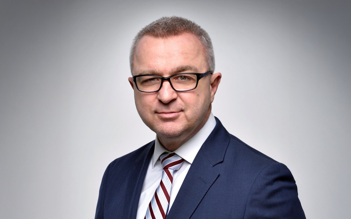 Сближает-с-международной-практикой-—-зарубежный-эксперт-о-реформе-Конституции-Казахстана