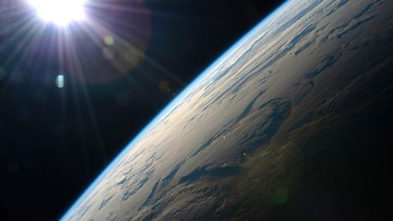 nasa-разрешило-астронавтам-летать-в-космос-со-смартфонами