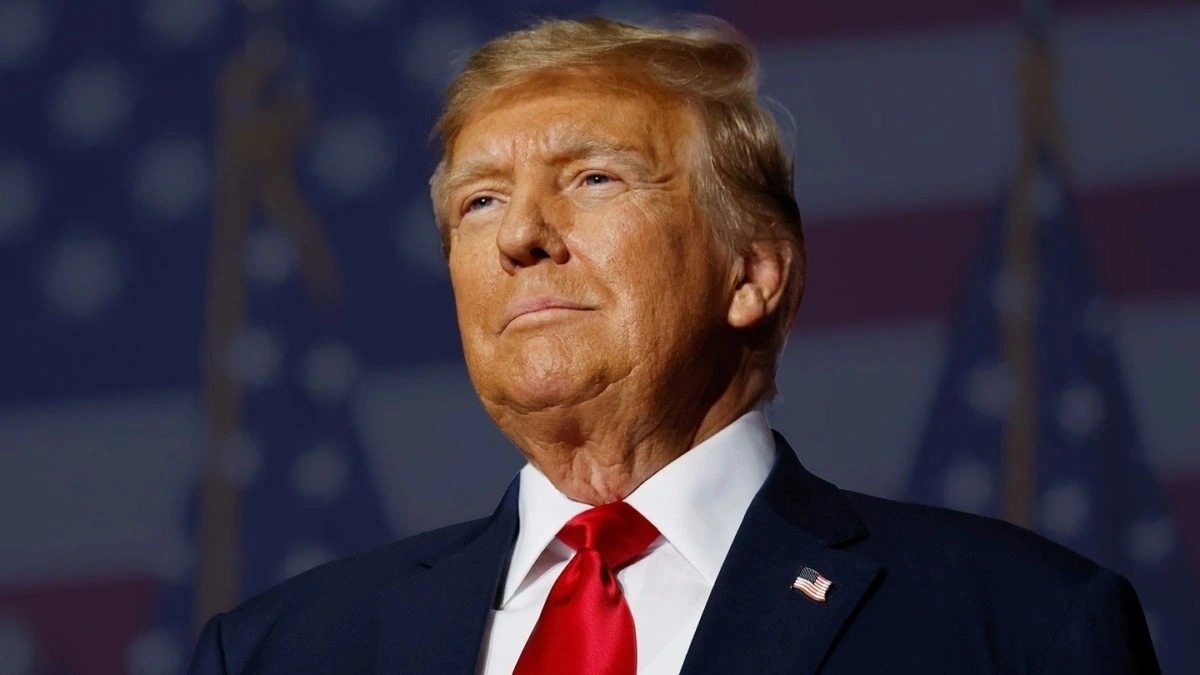 Трамп-хочет-переименовать-в-свою-честь-вокзал-и-аэропорт