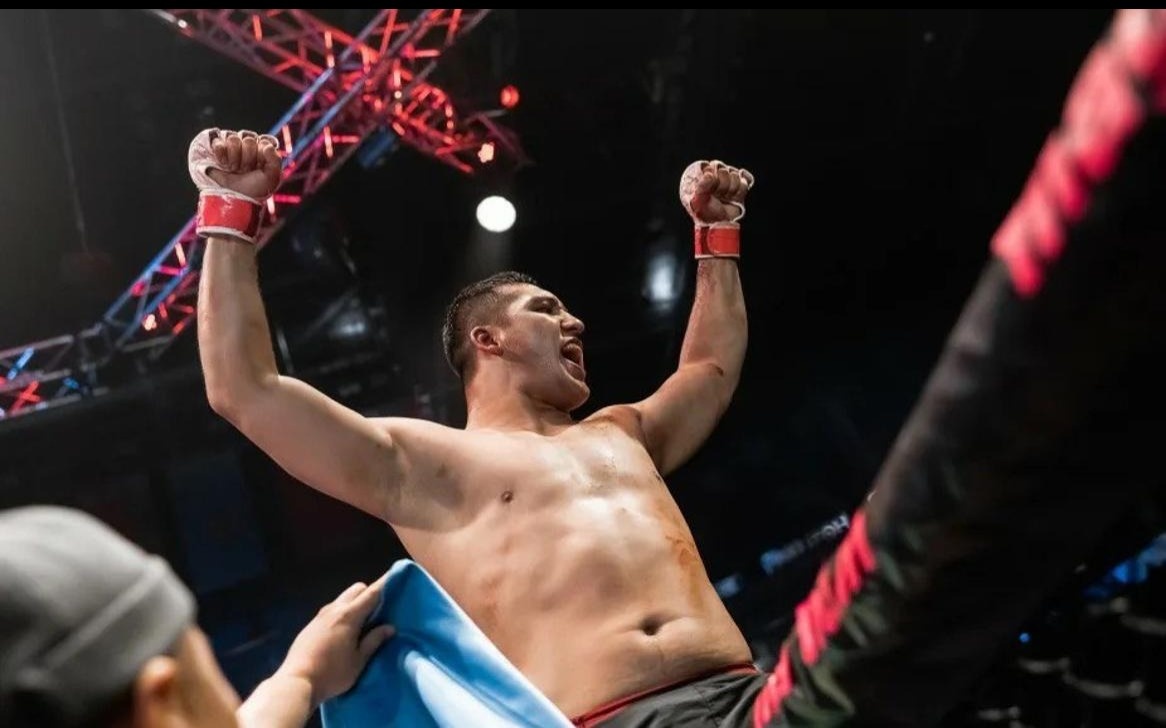 Казахстанский-военнослужащий-победил-в-турнире-ufc