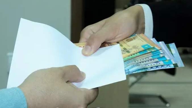 Адвокат-в-Павлодаре-выманил-6,1-млн-тенге-«на-взятки»