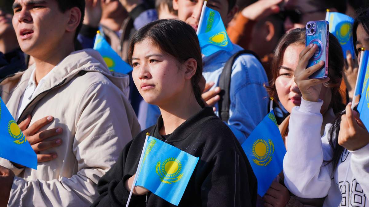 Молодежь-—-не-получатели-поддержки,-а-равноправные-партнеры-государства