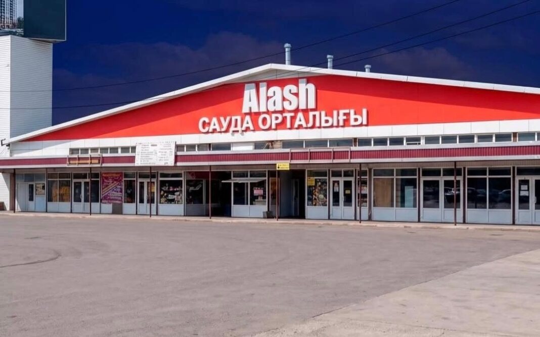 Торговцы-рынка-«Алаш»-в-Шымкенте-обеспокоены-реконструкцией:-комментарий-акимата