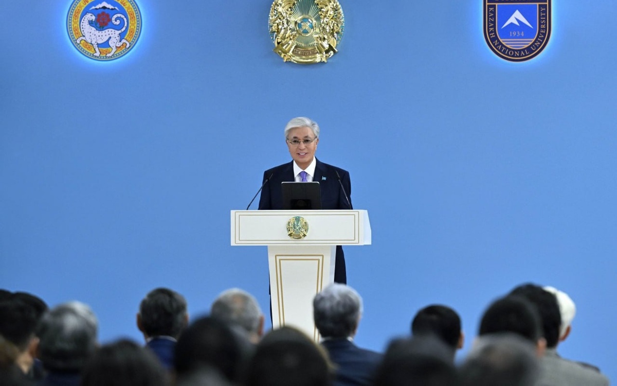 Нам-не-нужны-филиалы-вузов,-созданные-только-ради-отчета-—-Токаев