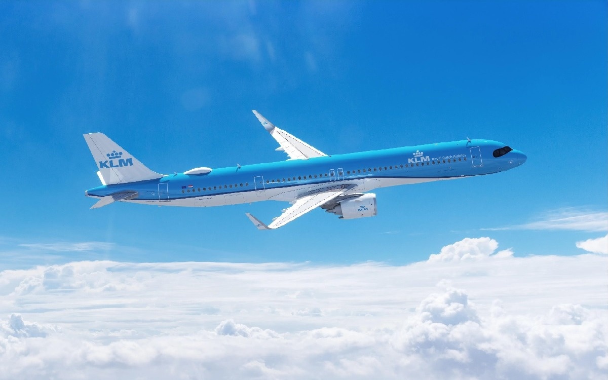 Авиакомпания-klm-отменила-все-рейсы-в-ОАЭ-и-Саудовскую-Аравию