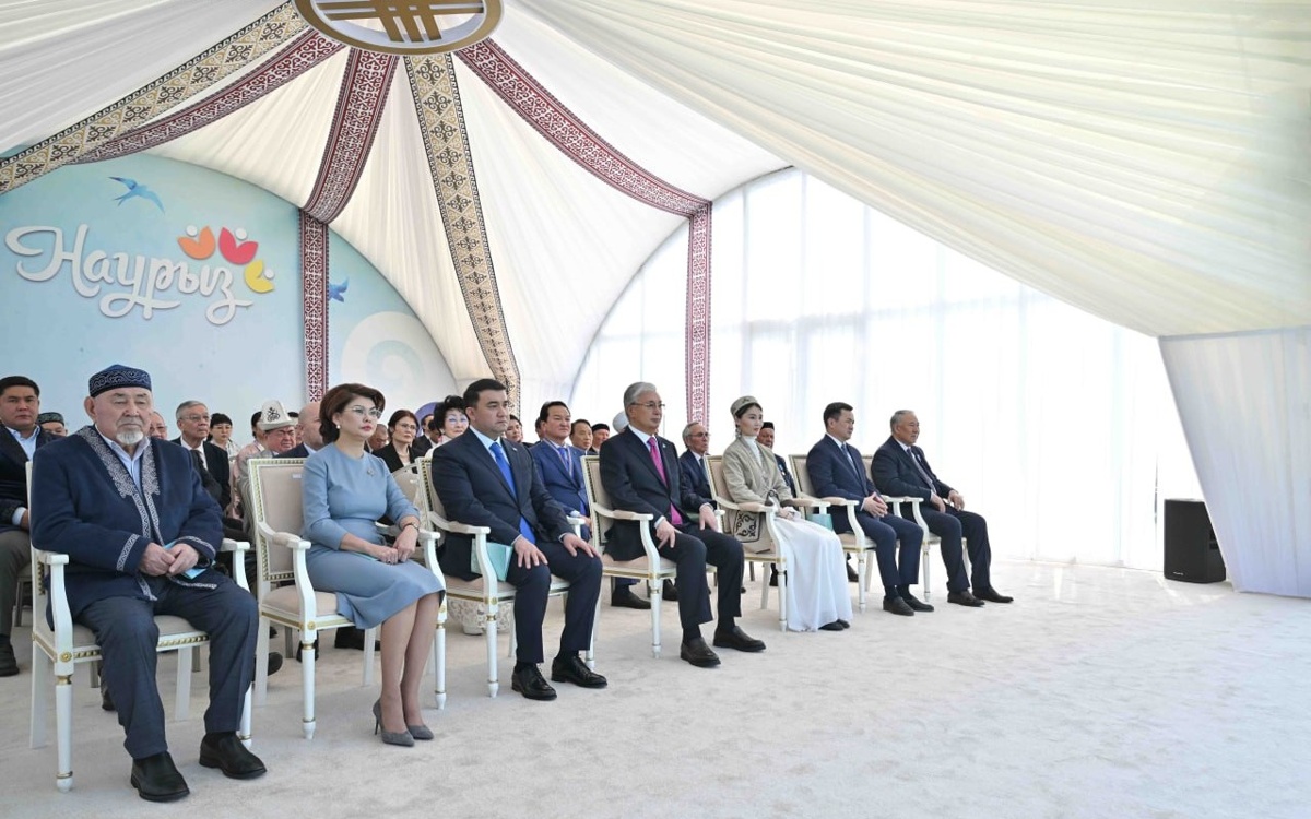 Касым-Жомарт-Токаев-посетил-концерт-по-случаю-праздника-Наурыз