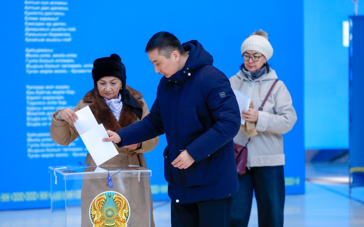 Президент-выразил-признательность-казахстанцам,-активно-участвовавшим-в-референдуме