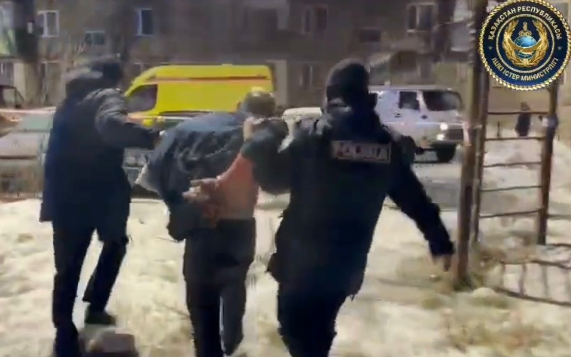 Пожар-с-пятью-пострадавшими-полицейскими-в-Шахтинске-назвали-умышленным