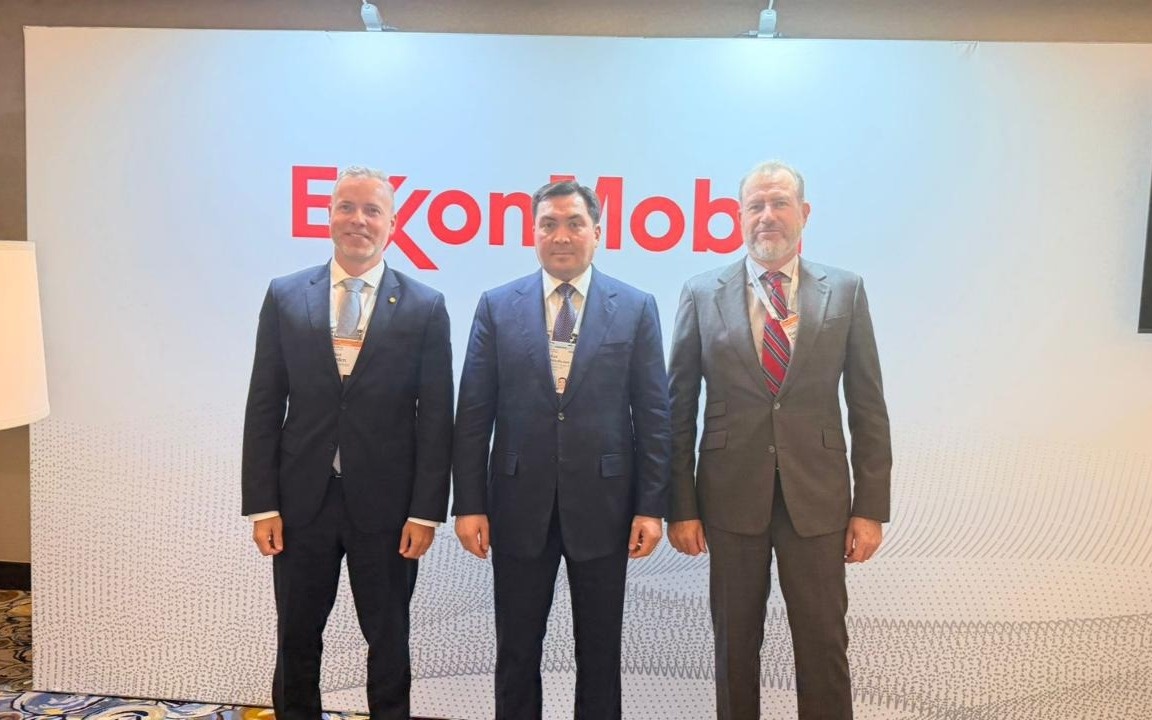Казахстан-и-exxonmobil-сверили-часы-по-крупнейшим-нефтегазовым-проектам-на-форуме-в-Хьюстоне