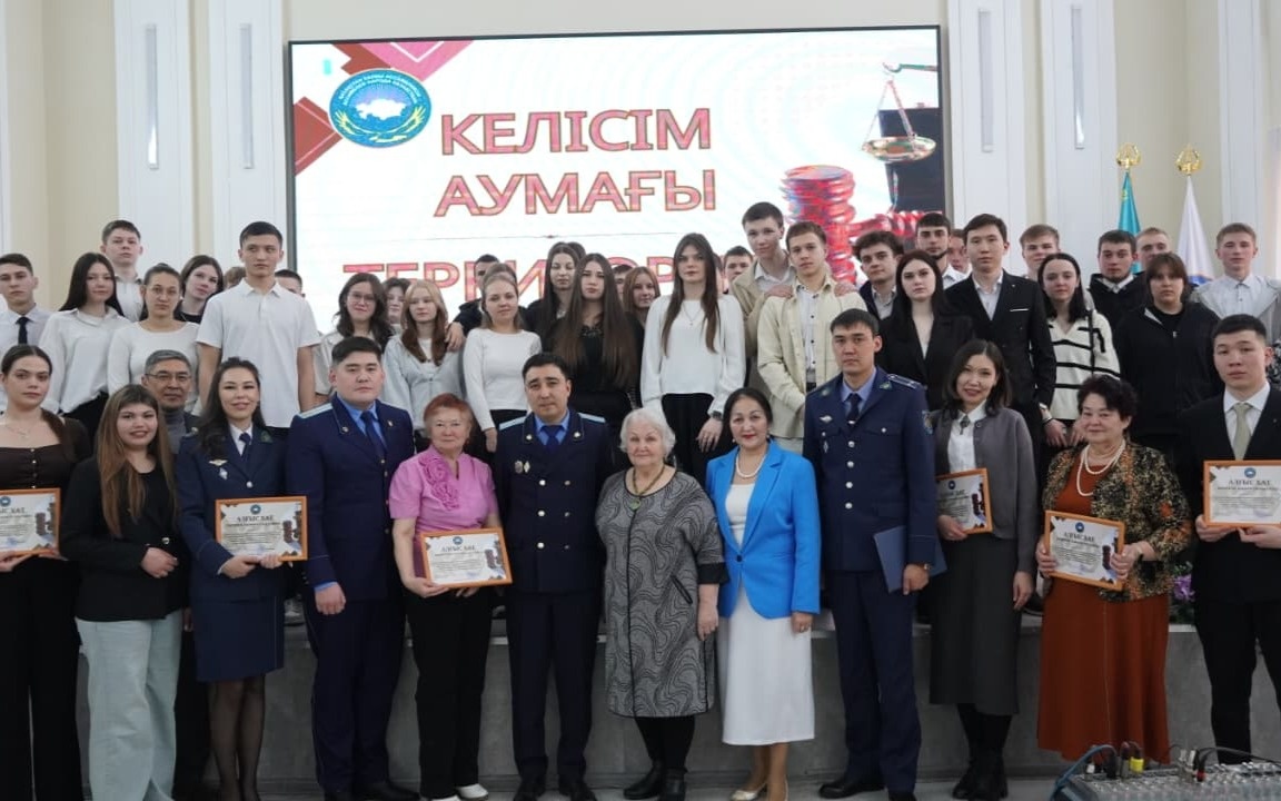 Акция-«Территория-согласия»-объединила-студентов-и-общественников-Петропавловска