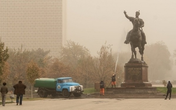 Узбекистан-разрешит-«удаленку»-госслужащим-при-загрязнении-воздуха