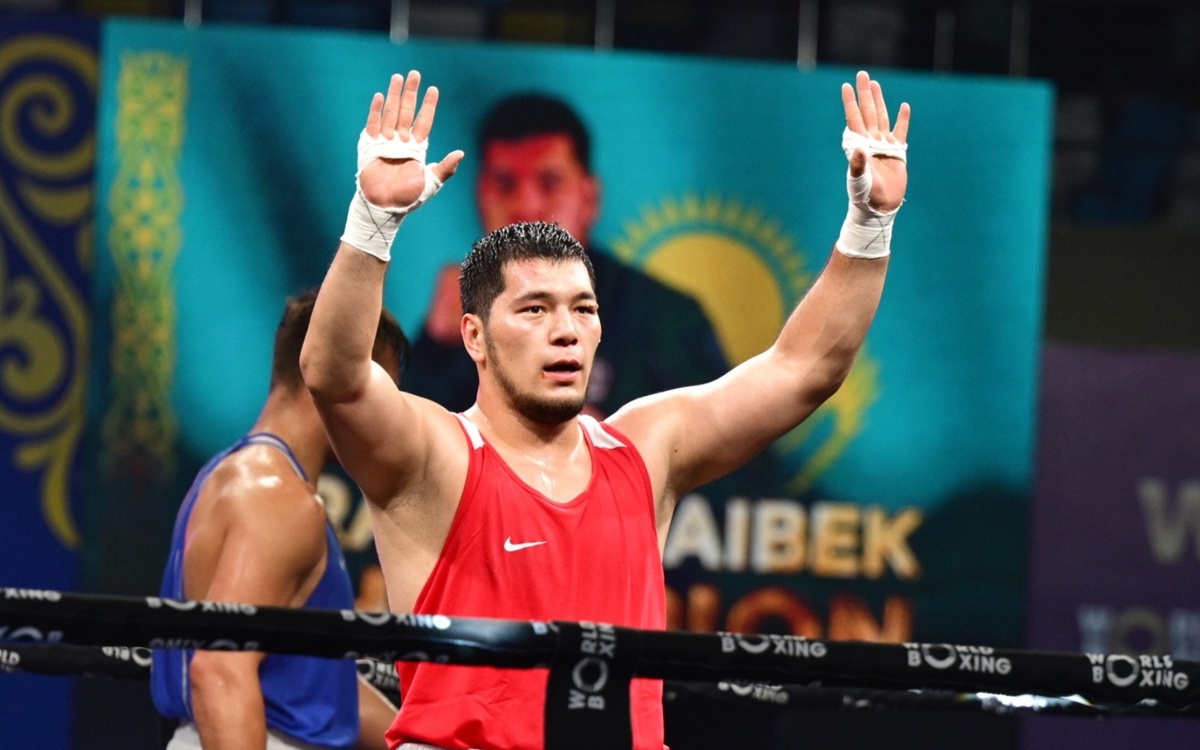 Айбек-Оралбай-гарантировал-бронзу-на-чемпионате-Азии-по-боксу