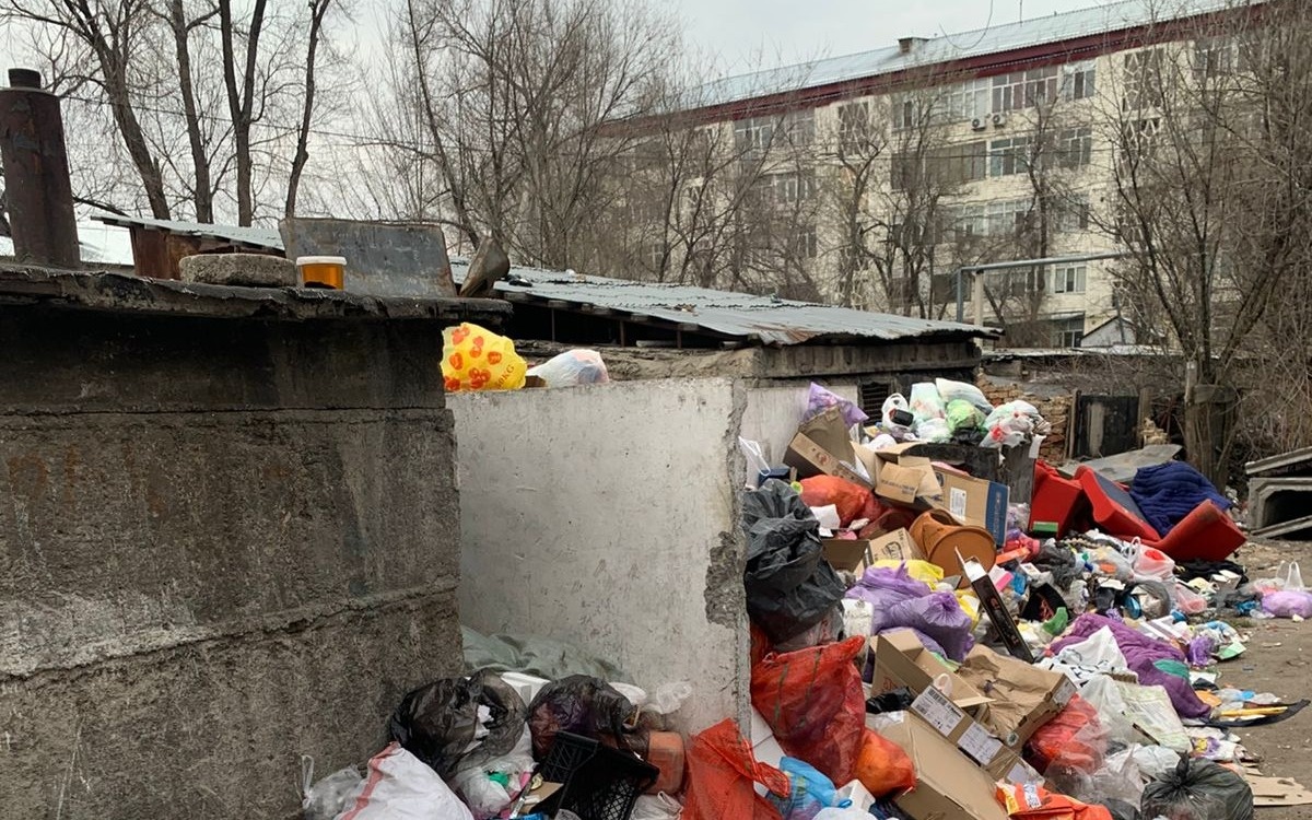Жители-Тараза-жалуются-на-мусоровывозящую-компанию-более-10-лет