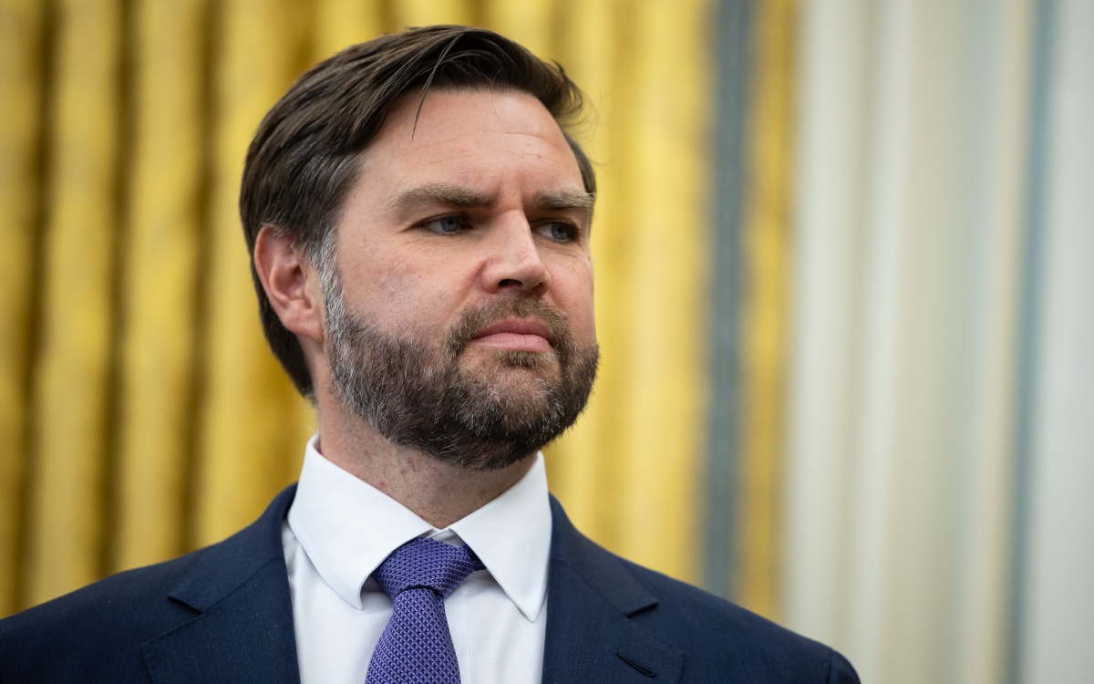 Вице-президент-США-сделал-неожиданное-заявление-о-переговорах-с-Ираном