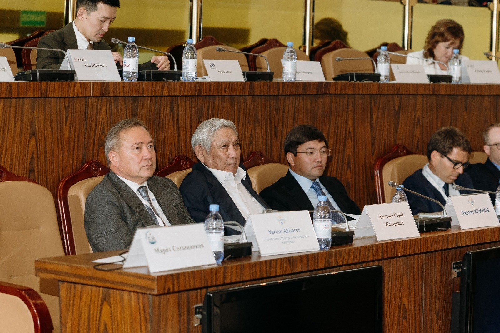 Минэнерго Казахстана обсудило технологии нефтеотдачи