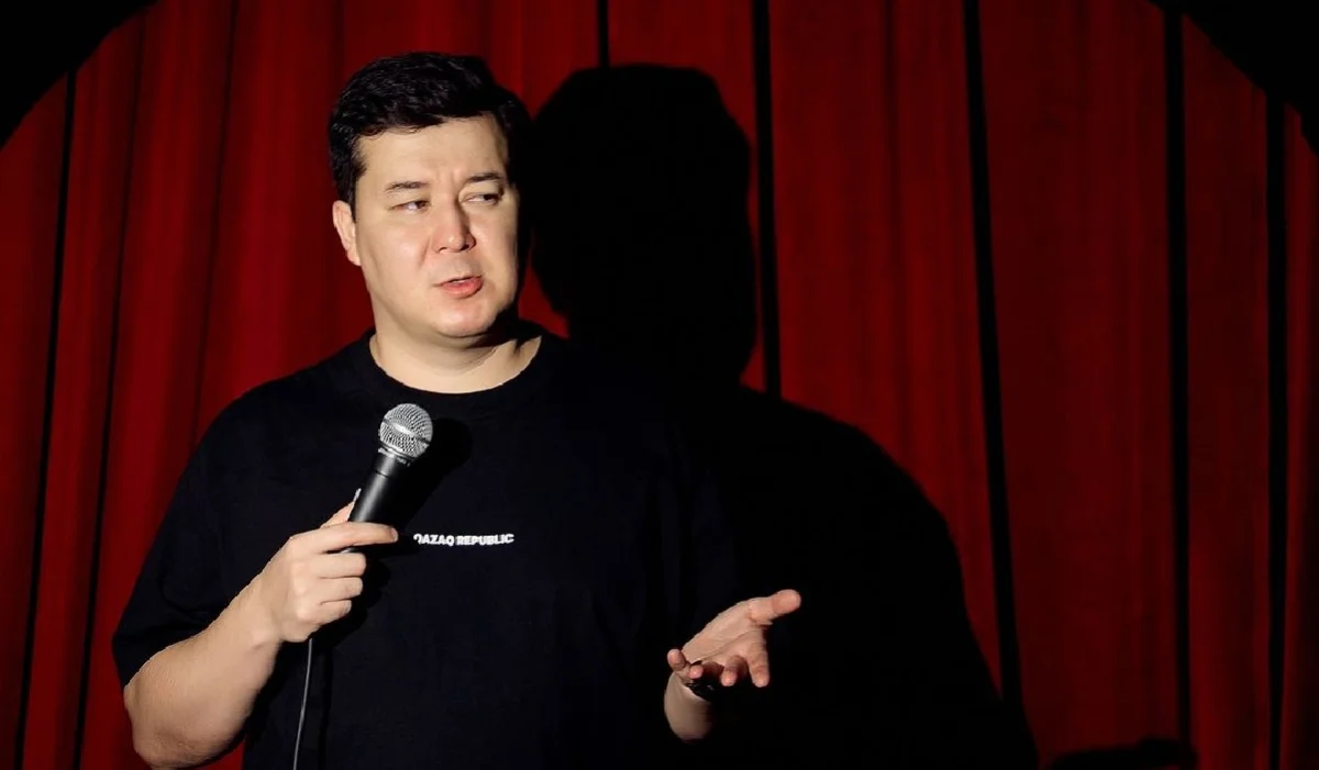 В Астане прервали концерт Галыма Калиакпарова