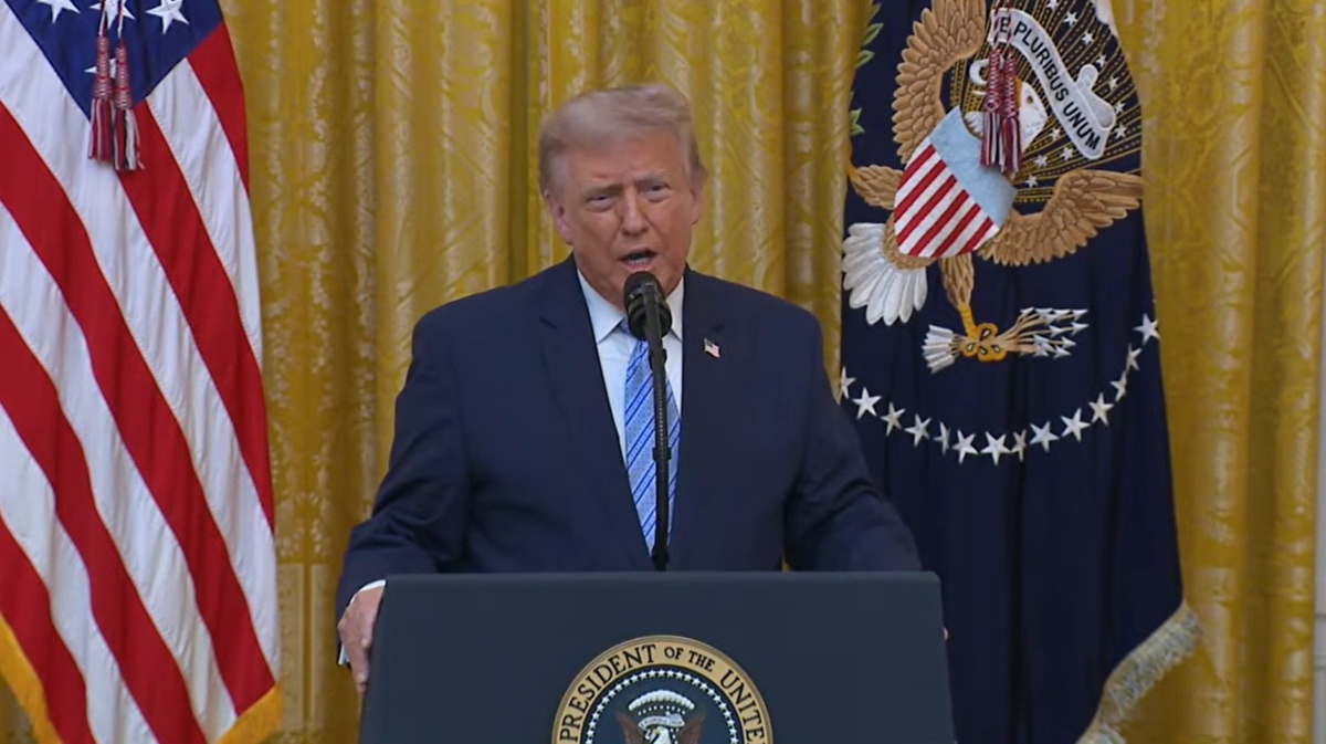 Трамп убирает канадские товары из госзакупок США