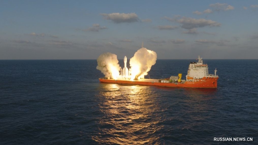 Китай с моря вывел на орбиту девять спутников
