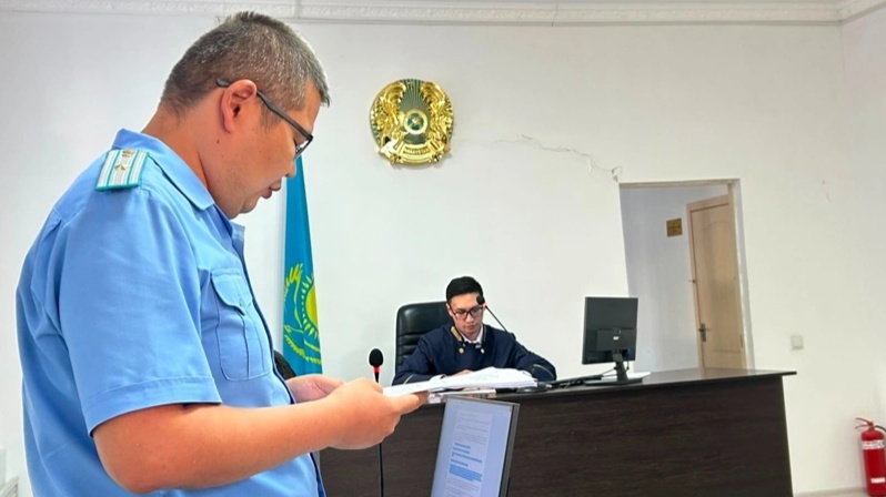 Экс-майор полиции в Актобе получил 6,5 года тюрьмы