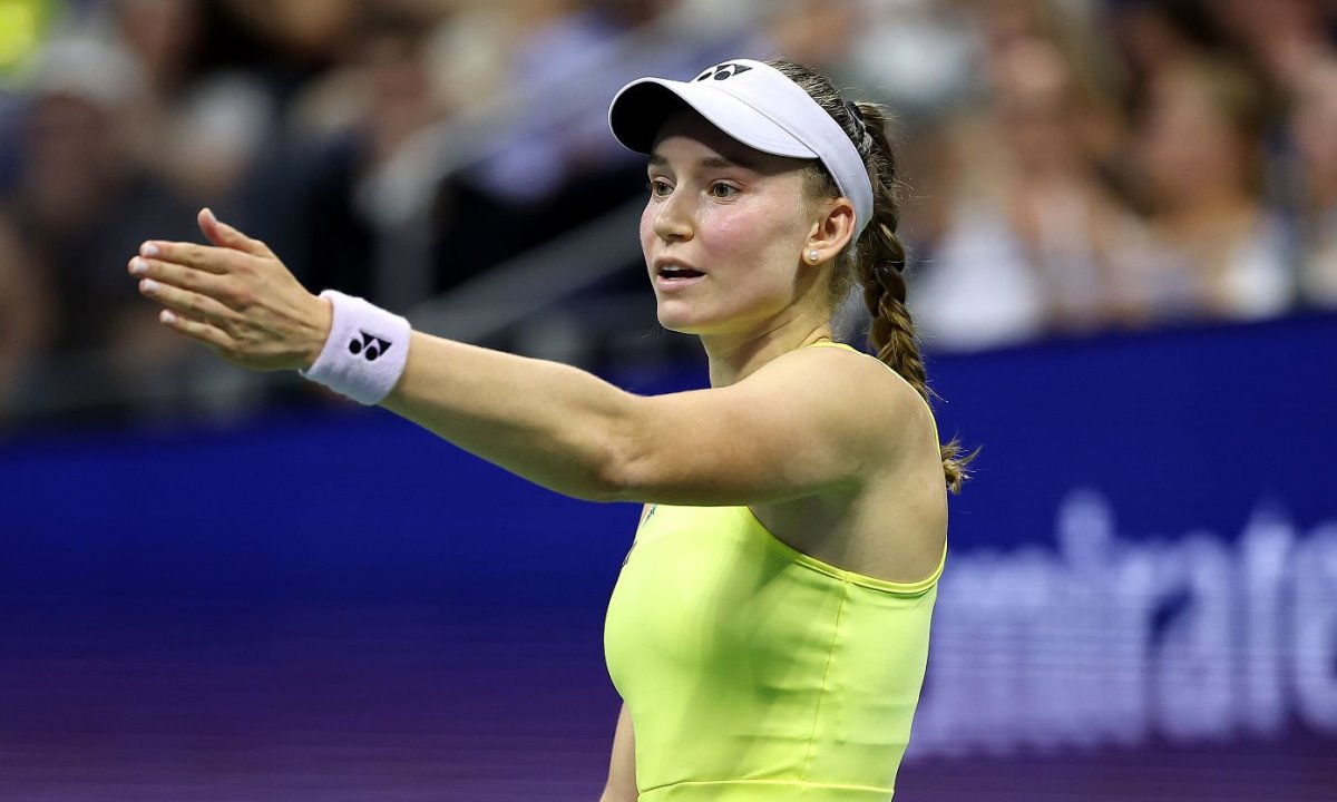 Елена Рыбакина на турнире WTA 500 в Нинбо