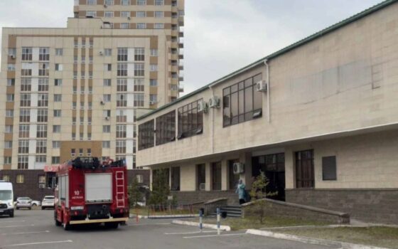 Астанада фитнес-орталықта өрт шығып, 20 адам эвакуацияланды