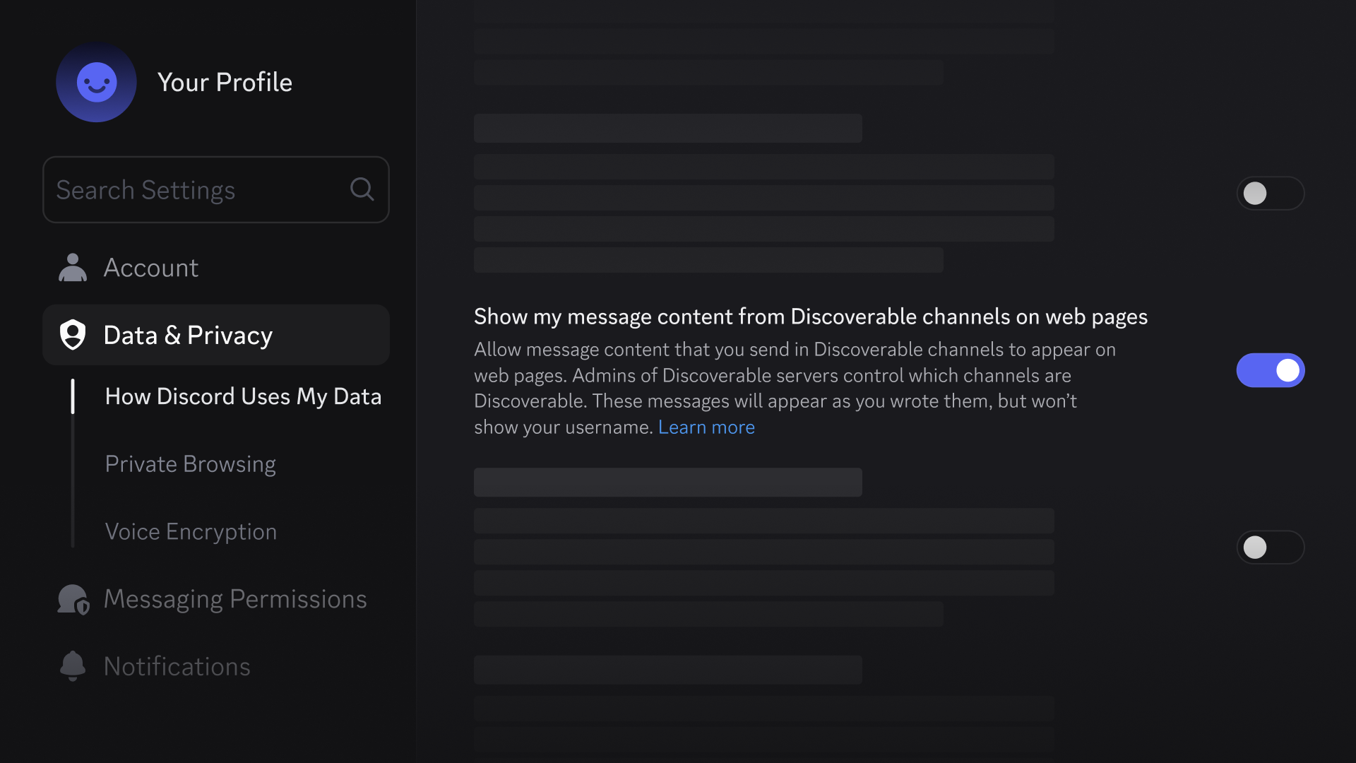 Переключатель в настройках Discord, который скрывает сообщения из открытых каналов на веб-страницах