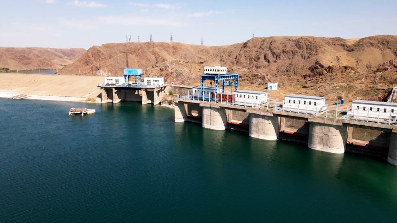 В Балхаш за три года направили около 40 млрд кубометров воды