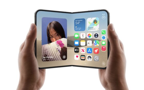 Владельцы iPhone Duo жалуются на трещины экрана в месте сгиба