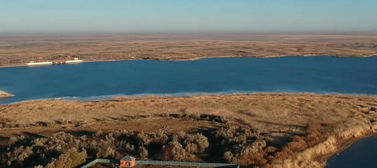 Вячеславское (Астанинское) водохранилище на реке Есиль
