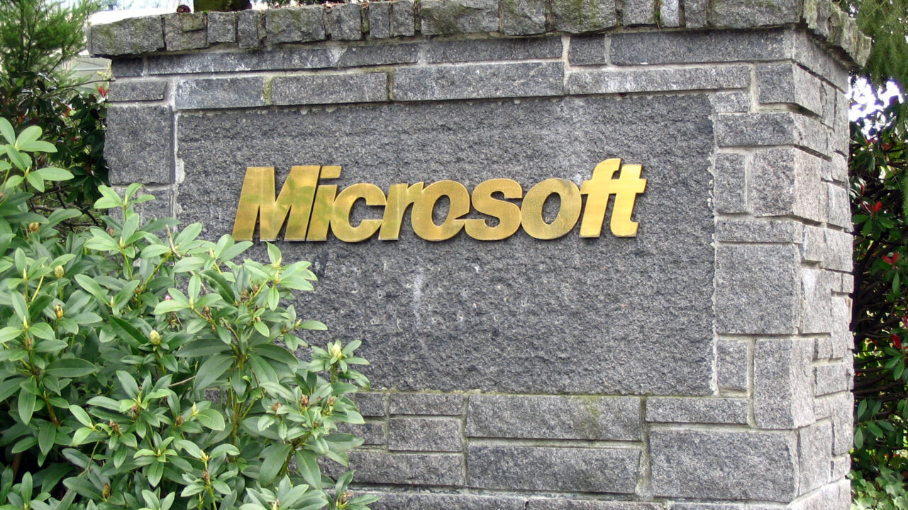 Microsoft займёт $25 млрд на ИИ — впервые с 2017 года