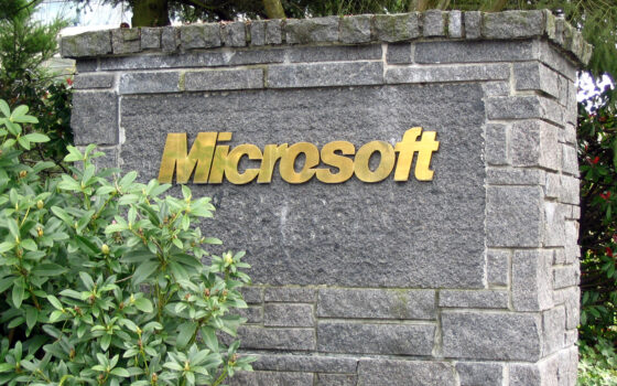 Microsoft займёт $25 млрд на ИИ — впервые с 2017 года
