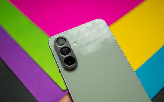 ETNews: Samsung сократила выпуск Galaxy A на 20% из-за дорогой памяти