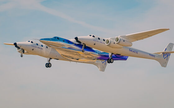 Virgin Galactic показала новый туристический корабль Apeiron